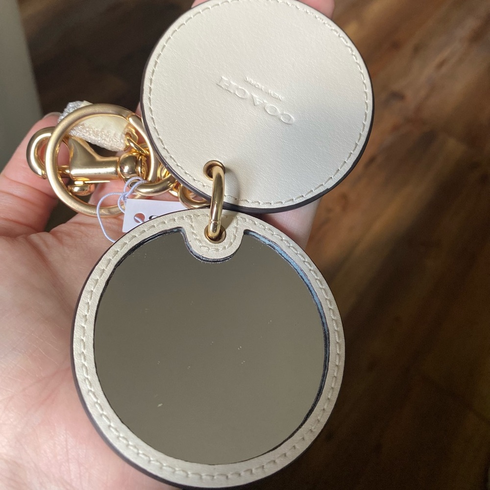 COACH - Mirror Bag Charm In Signature Canvas With Spaced Floral Print - Picture 5 of 7